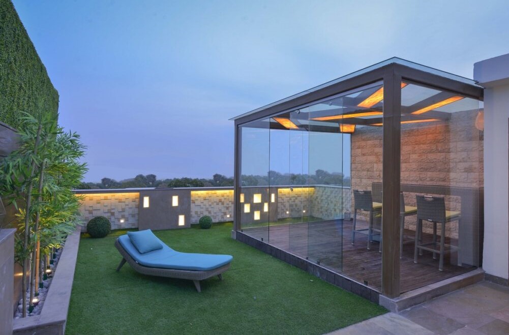 روف گاردن شیشه ای